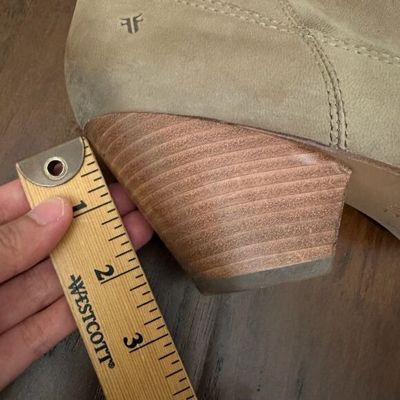 FRYE Reina Heeled Western Ankle Bootie in Ash Leather - Picture 13 of 13